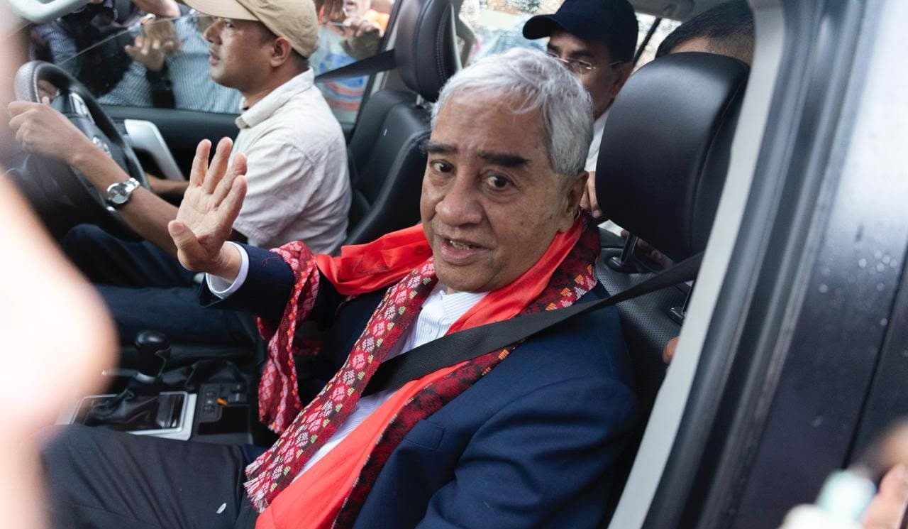 हङकङबाट देउवा फर्किएपछि चुनदेवी कार्यालयमा चहलपहल, भोलिको राष्ट्रिय भेलालाई सम्बोधन गर्ने